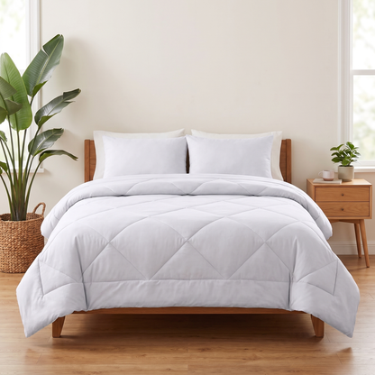 Nórdico 2 en 1 OZOVIO blanco nieve sobre una cama doble, funda cosida, sin sábanas